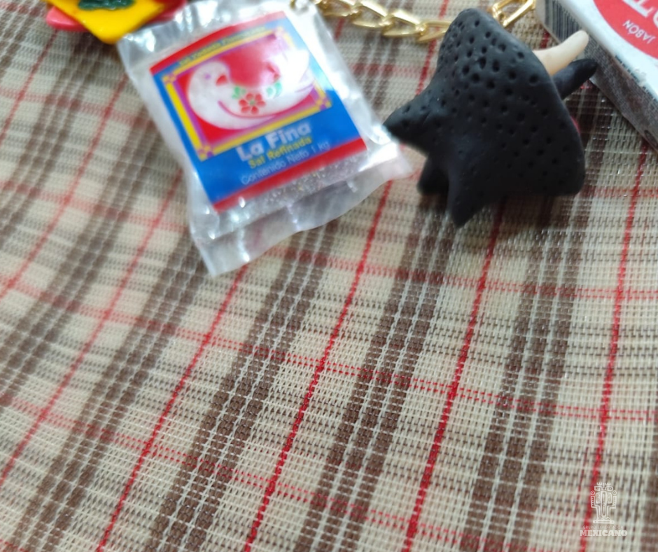 Bolsa Tote Artesanal Mexicana de Malla Plástica Café